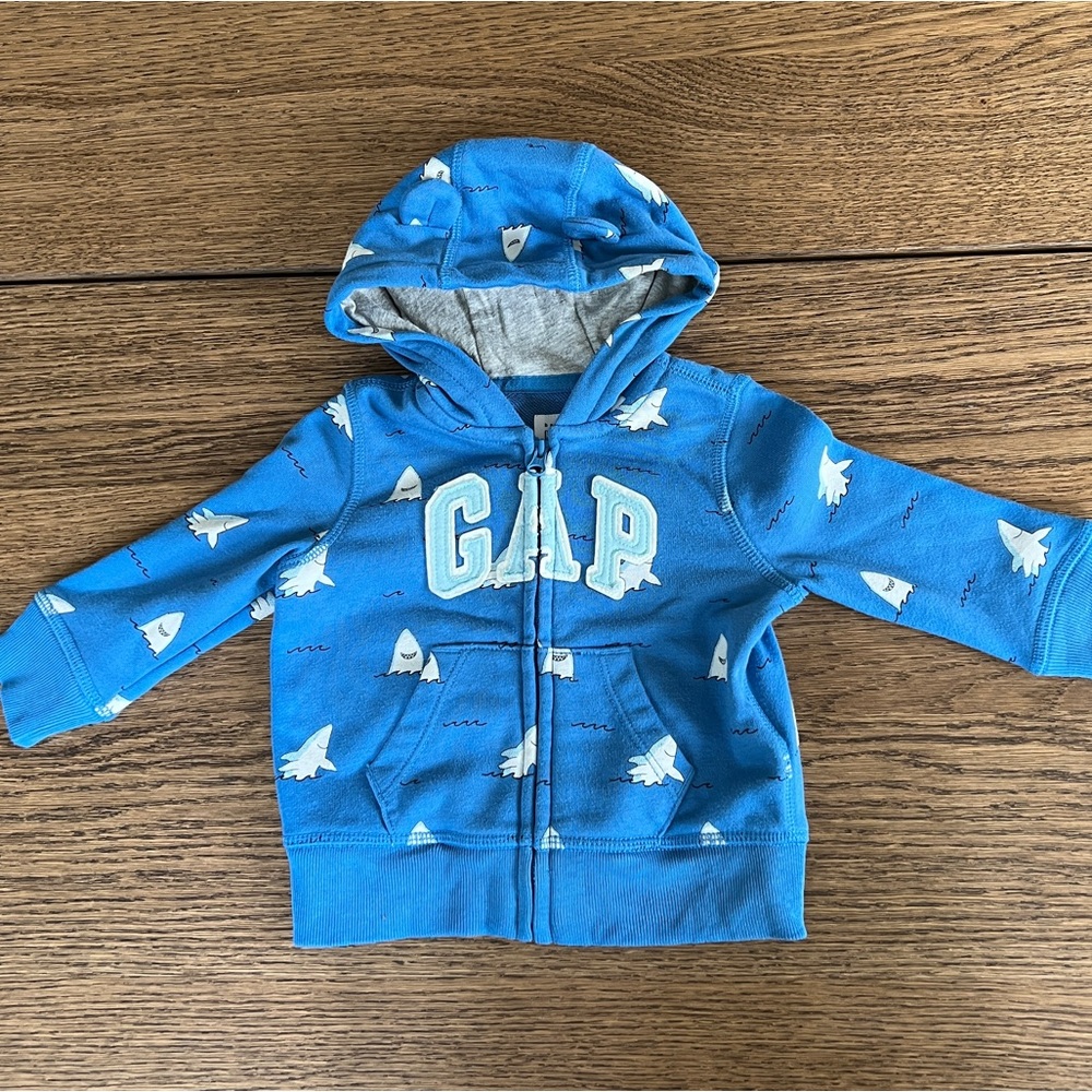 Baby boy Gap shark sweatshirt